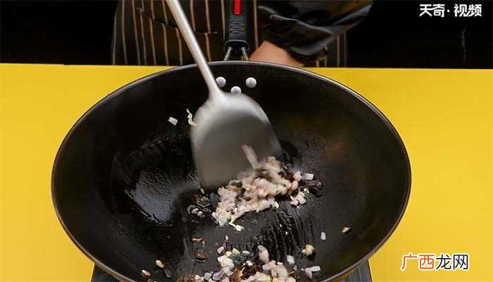 冷热水交替煮面条口感更好 打卤面