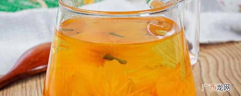 金莲花泡水喝的功效与作用有哪些 金莲花泡水喝的功效与作用
