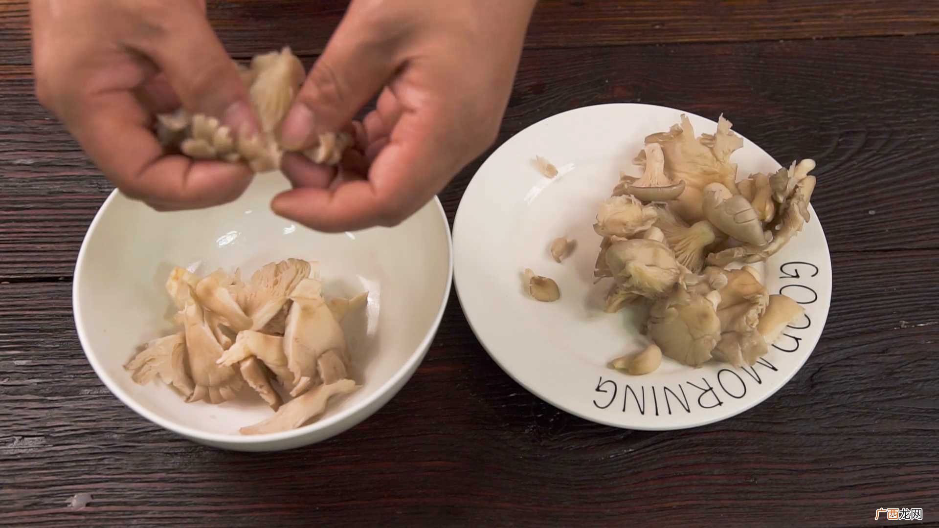 椒盐蘑菇怎么做好吃 椒盐蘑菇的做法