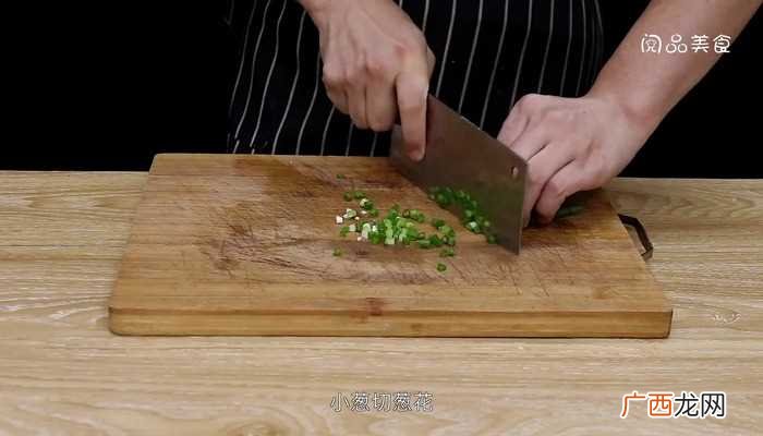 红烧鸽子怎么做好吃 红烧鸽子的做法