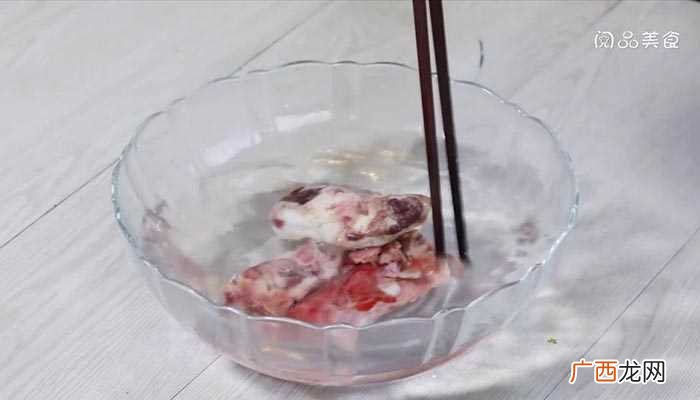 萝卜牛骨汤怎么做好吃 萝卜牛骨汤的做法