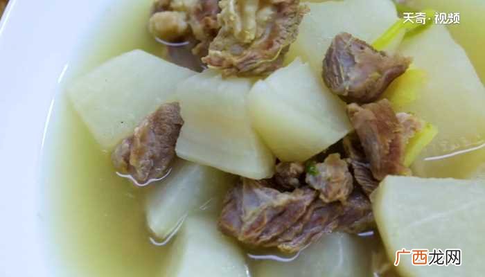 清炖羊肉汤怎么做好吃 清炖羊肉汤的做法