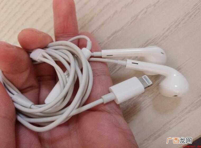 iPhone耳机线脏了怎么清洗
