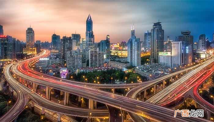 “吴侬软语”一般用来形容 吴侬软语是哪里的方言