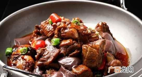 公鸡肉是不是发物呢 公鸡肉是不是发物