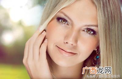 嘴角下垂的面相详解 嘴角下垂有福之人,克可信吗?