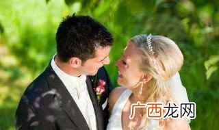 古代算命术中的八字理论 女属马男属鸡婚姻如何