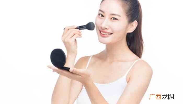 正确的淡妆化妆步骤怎样画淡妆 正确的淡妆化妆步骤