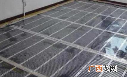 电热膜地暖厂家直销 电热膜和地暖一样吗