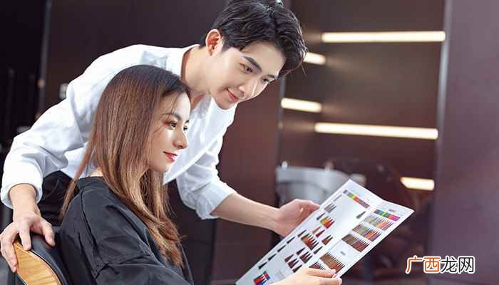 闷青色需要漂头发吗图片 闷青色需要漂头发吗