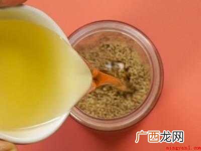 调芝麻酱怎么调好吃