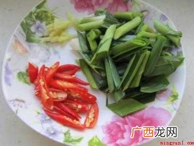 肉皮的做法