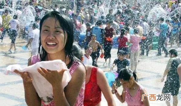 泰国泼水节代表纯真代表清理 ?泰国泼水节意义