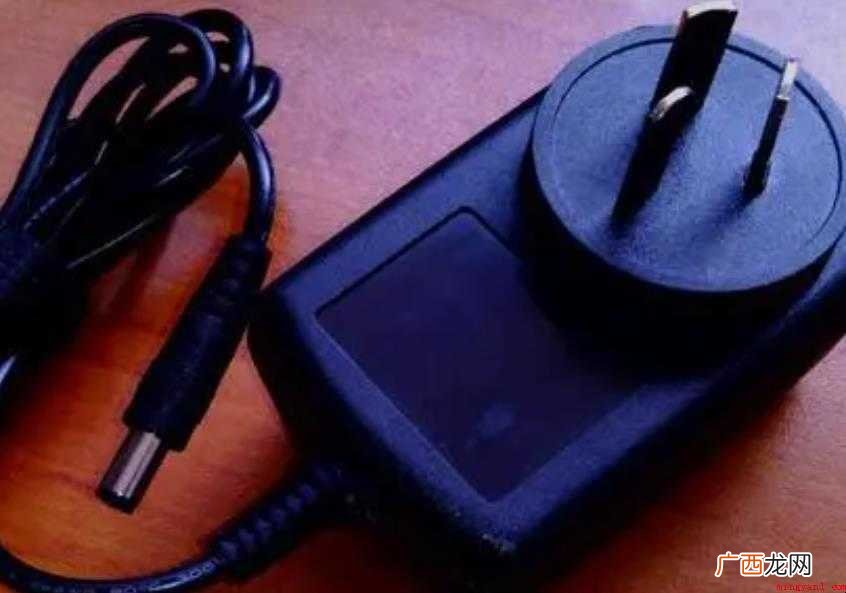 充电器一直插在电源上可以吗