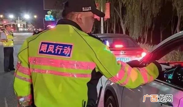 机动车驾驶证和行驶证将实现电子化 ?公安交管10项便利措施来了