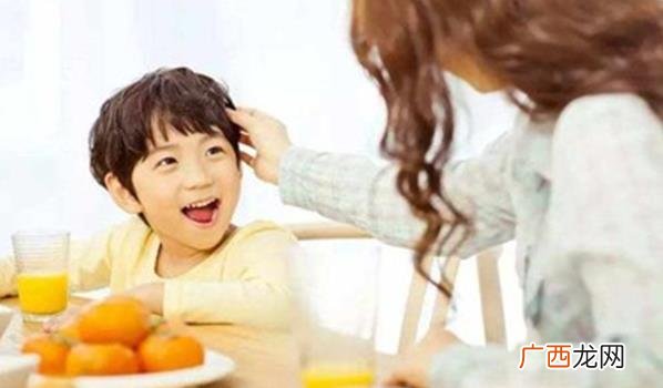 如何给孩子正确的夸奖 孩子哪些夸奖哪些不该夸
