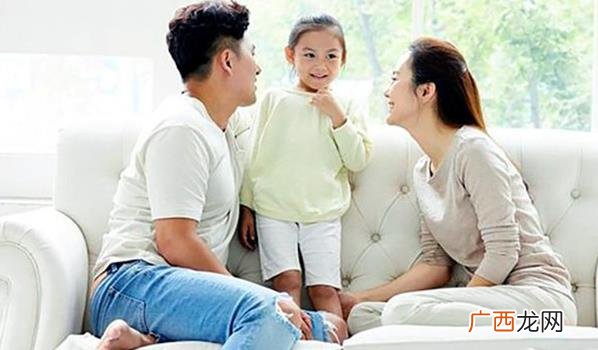 给孩子足够的自主权、多多的鼓励和赞美、学会自律 培养孩子时可以用哪些方法技巧