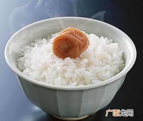 每天只吃一顿饭一个月能瘦多少斤 每天只吃一顿饭一个月能瘦多少