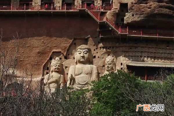 东方塑像馆指的是我国甘肃省天水市的麦积山石窟 东方塑像馆是哪儿