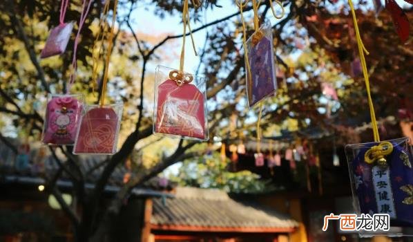?为什么现代年轻人爱上了“寺庙咖啡”？