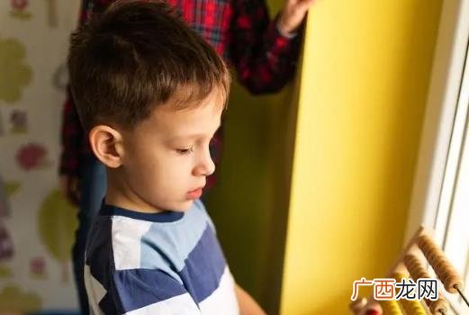 对倔强的儿童怎么教育 小孩子性格倔强怎么教育