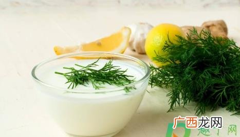 酸乳和发酵乳的区别 酸乳和发酵乳一样吗