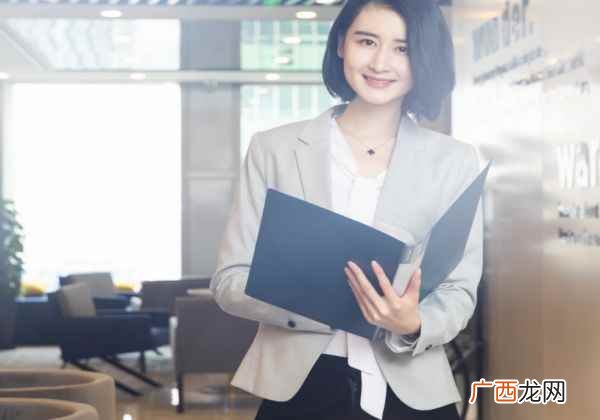 男士内搭羊羔绒外套 羊羔绒外套怎么内搭