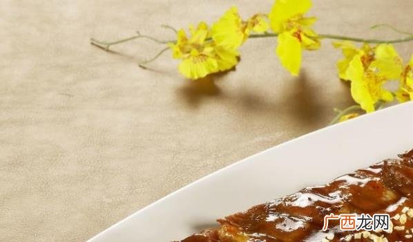 大厨师清炖排骨 熬骨汤是排骨好还是大棒骨好