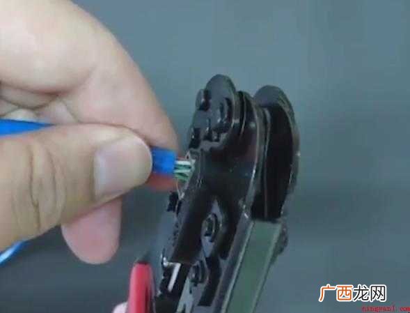 8芯网线水晶头接法是什么