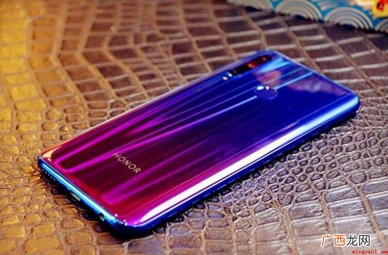 1000 1000-1500的手机打游戏哪款比较好