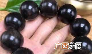 牦牛角手串的正确盘玩 牦牛角手串的保养方法