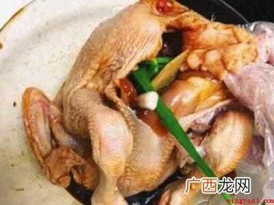 电饭煲鸡怎么做好吃又简单