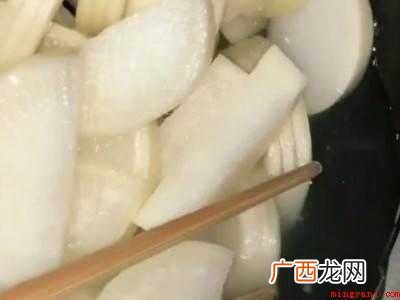 白玉萝卜怎么腌制更脆爽
