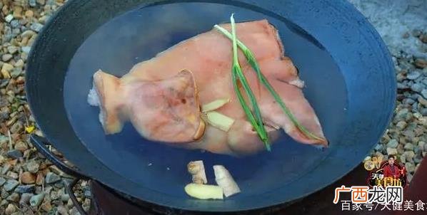 香卤猪头肉家庭做法，做出来色香味俱全，下酒下饭都不错