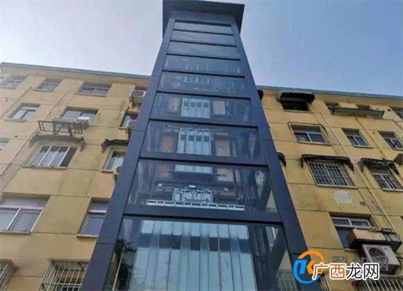 顶楼电梯声音大怎么办