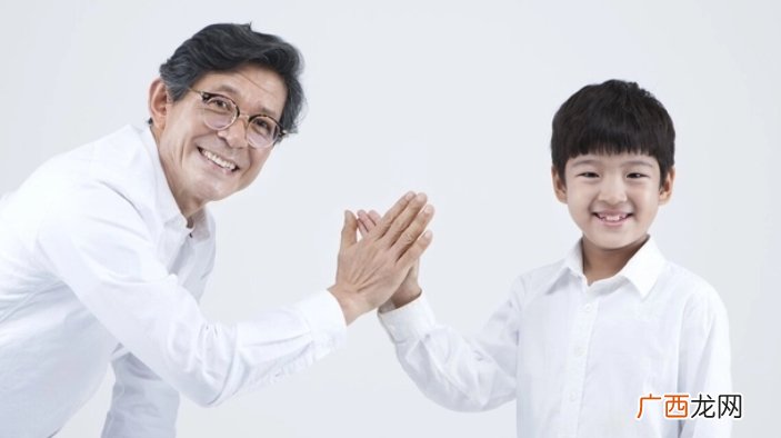这种母子关系可能把孩子“养废”，别以爱之名，让娃成为无用之人