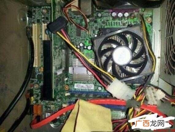 笔记本电脑排线种类及怎样拆下排线