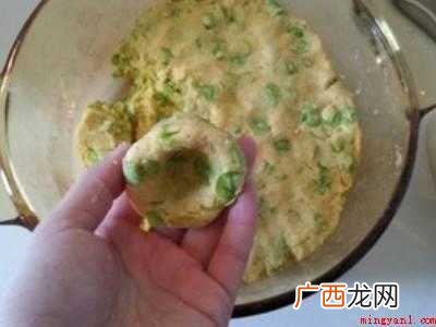 榆钱窝头怎么做好吃的具体操作步骤 榆钱窝窝头怎么做好吃