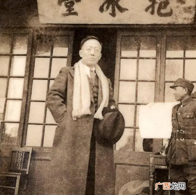 妻子在家侍奉公婆，闻名天下的丈夫，却在外面和别人生了11个孩子