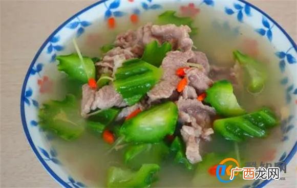1根丝瓜半斤瘦肉，教你做营养美味的瘦肉丝瓜汤，做法很简单