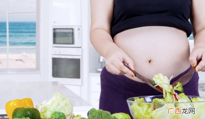 金牌月嫂剖腹产42天月子餐食谱分享