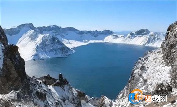 长白山天池的湖水，到底是从哪里来的？_酷知科普