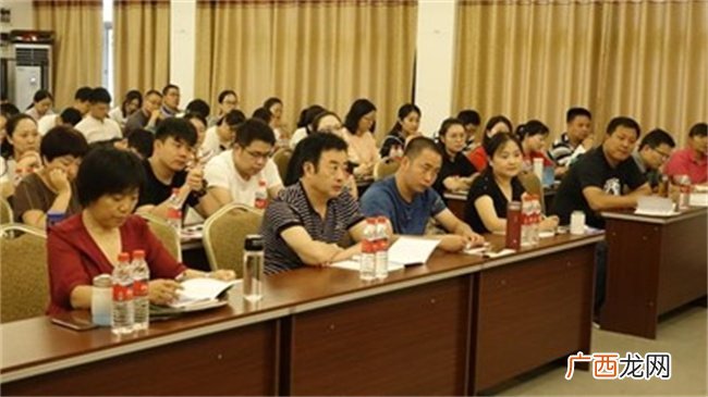 河南省“万名中小学校长培训计划”第二期部分学员走进郑州八中
