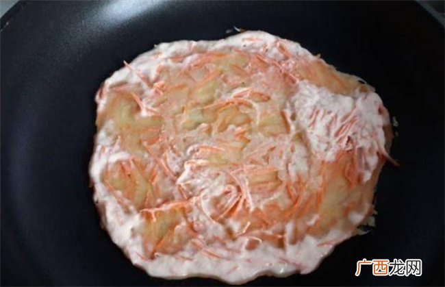 嫂子自制“早餐饼”，不用一滴水，营养又美味，8分钟就能搞定！