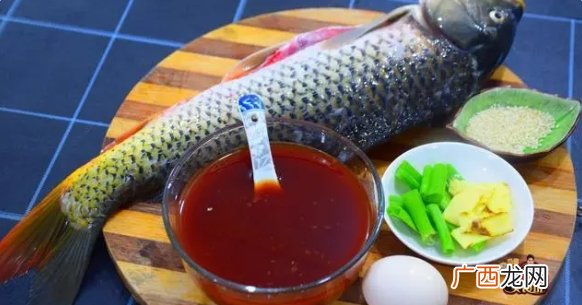 高考都吃啥？教你做寓意“鱼跃龙门”的糖醋鲤鱼，酸甜可口超好吃