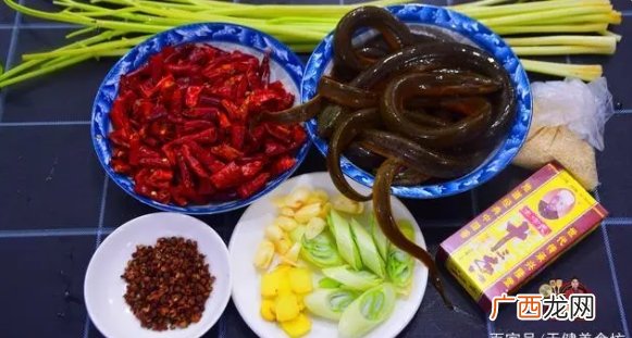 爱吃黄鳝的一定要收藏，教你做麻辣鲜香的干煸鳝段，好吃极了