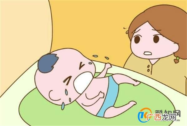 宝宝发出的肠胀气信号遇到这几个表现 妈妈要当心