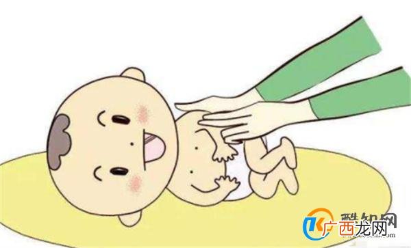 宝宝发出的肠胀气信号遇到这几个表现 妈妈要当心