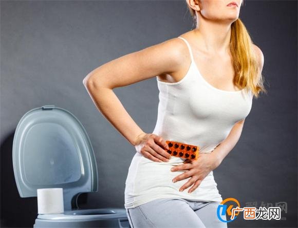 排卵期同房后出血是什么原因 排卵期肚子下坠疼是怎么回事