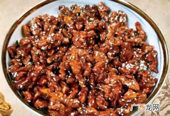 女人不想老得快,建议常吃碱性食物,激发雌激素,延缓衰老强免疫